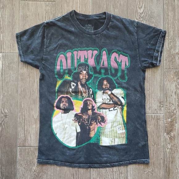Outkast Graphic Tee - Dark Gray Size Adult Small - Picture 1 of 4